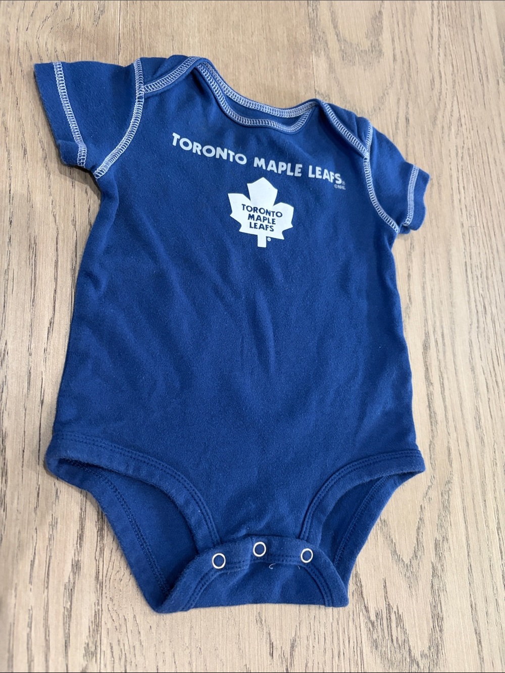 Toronto Maple Leaf onesies 12 months